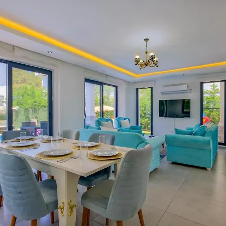 Akdamar Villa